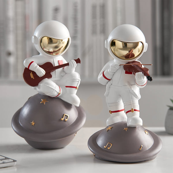 Statue Scandinave Astronaute Musicien